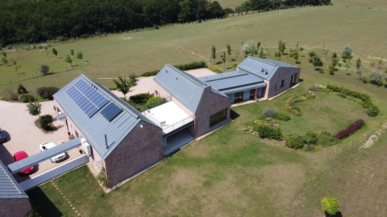 Oeregtoelgy Vendeghaz Villa Szár Екстериор снимка